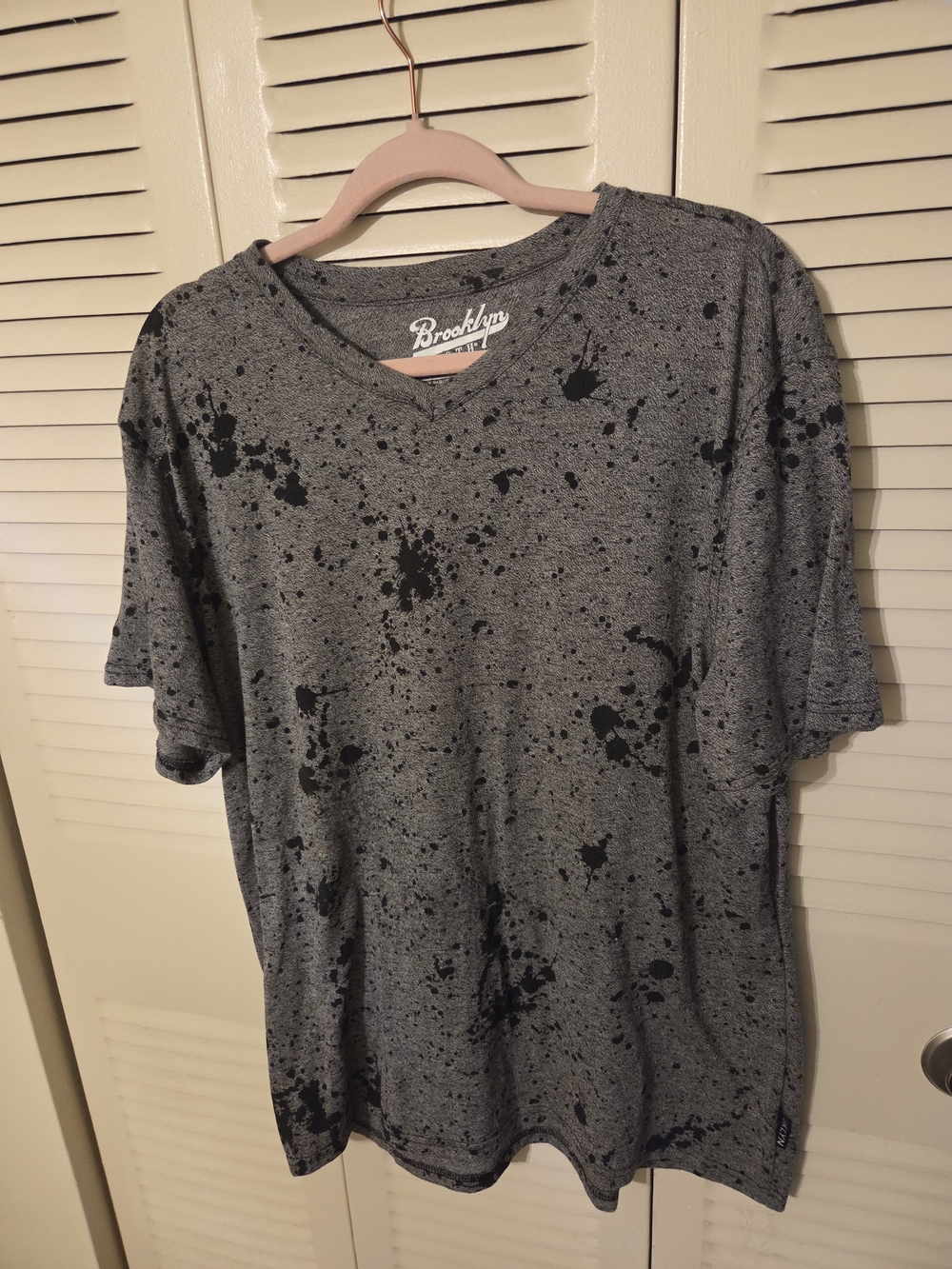 Brooklyn Cloth Gray V-Neck Tee with Black Splatter